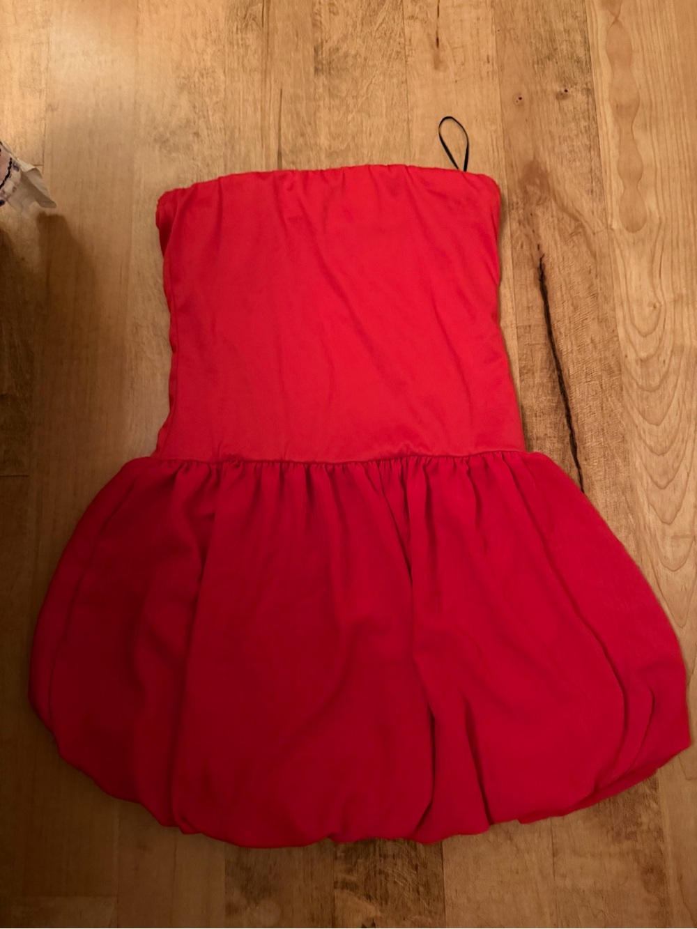 Strapless Red Bubble Hem Dress - Classic Women's Evening Dress